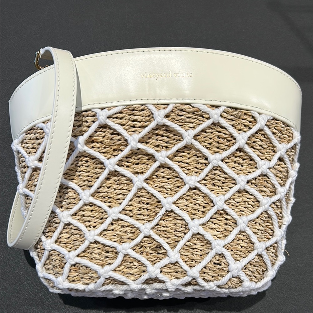 Vineyard Vines NWT Rope Net Basket Crossbody